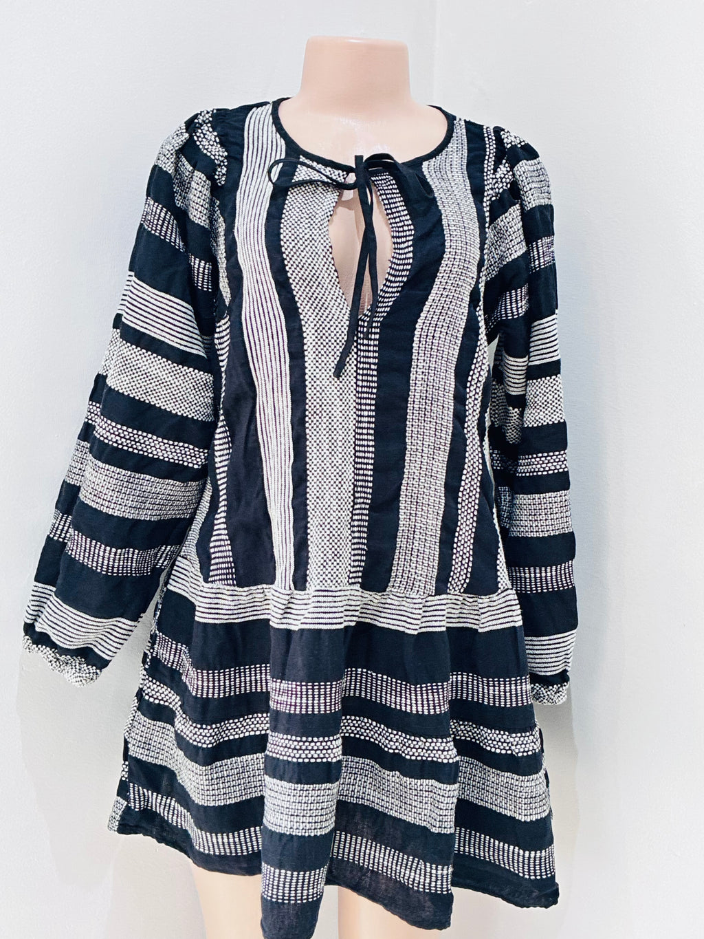 Black and white dress